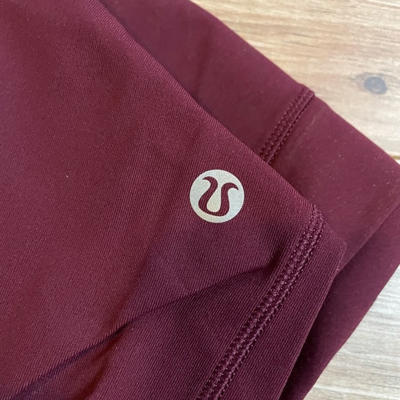 NWOT Lululemon Speed Up Tight 28” - Picture 7 of 8